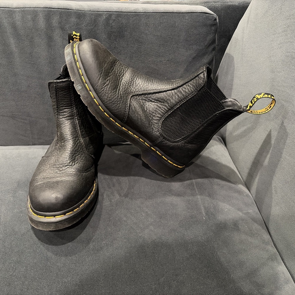 Dr. Martens 2976 Ambassador Soft Leather Chelsea Boots Black -Classic Goth Punk
